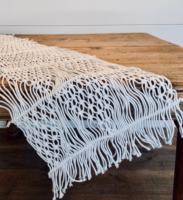 macrame table runners